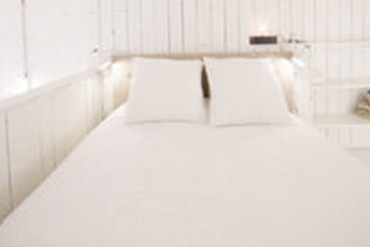Room 33 of 89