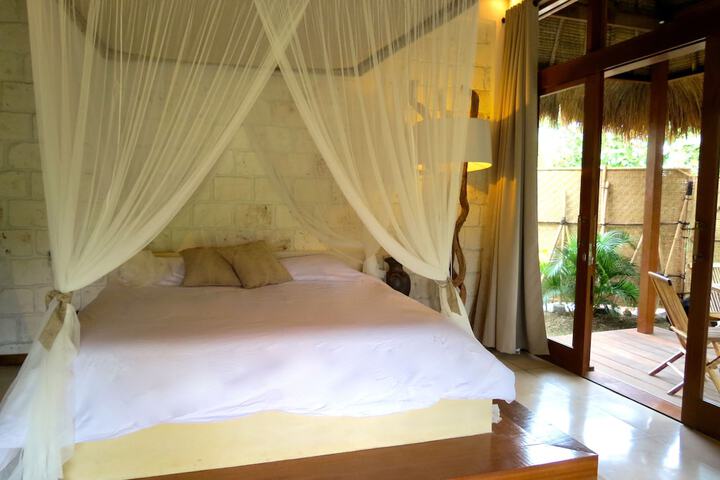 Room 2 of 56