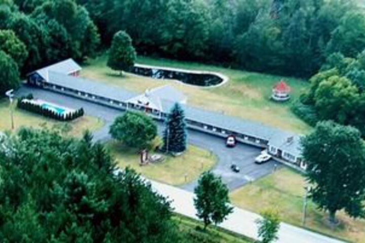 Rest - a Modern Motel