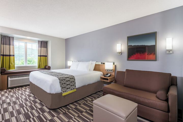 Photo of Microtel Inn & Suites by Wyndham New Martinsville