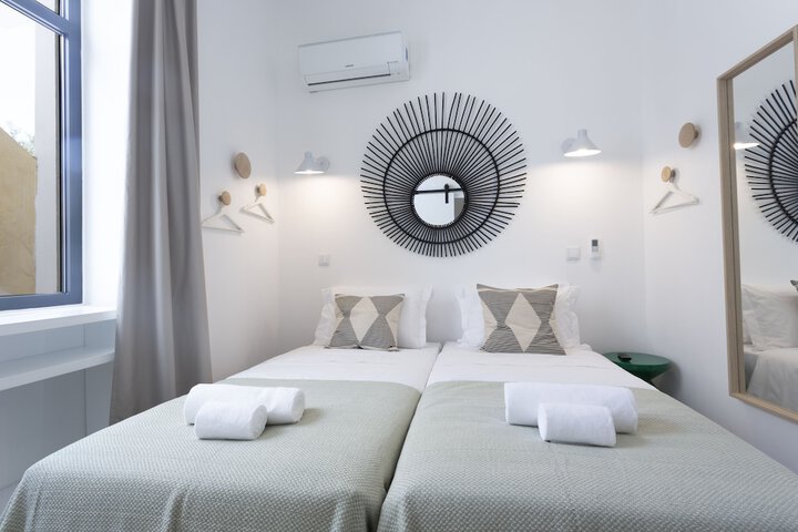 Room 4 of 71