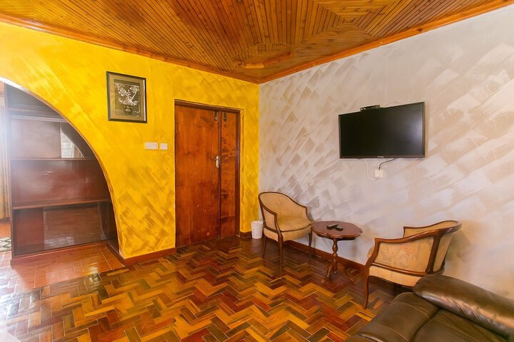 Hotel Interior 4 of 163