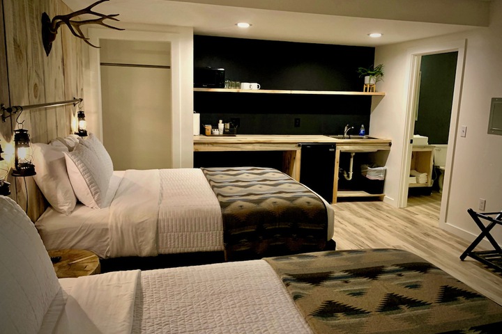 Room 14 of 26