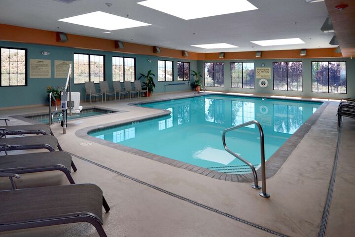 Pool 40 of 65