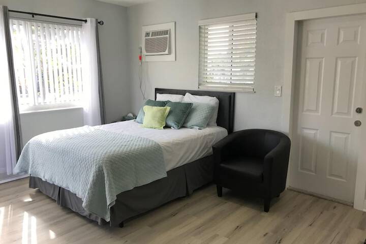 Room 12 of 50