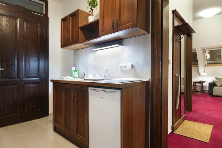 Private kitchenette