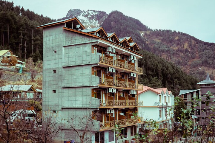 Hotel 53 of 56