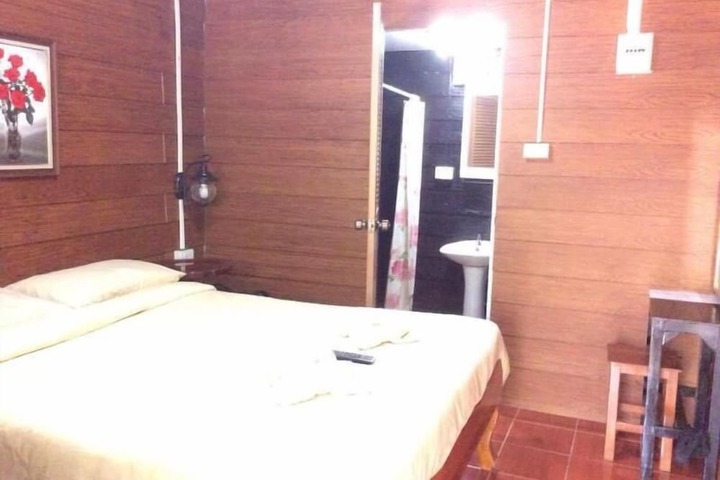 Room 27 of 57