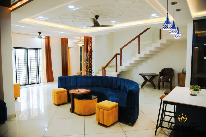 Room 15 of 30