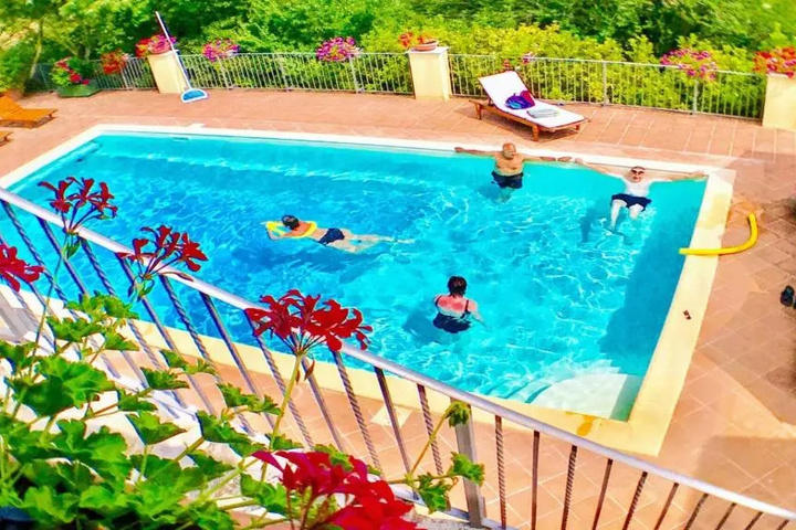 Spoleto Splash:casa Piscina slps 4 wifi dishwasher