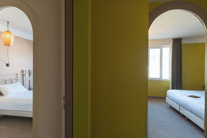 Room 7 of 43
