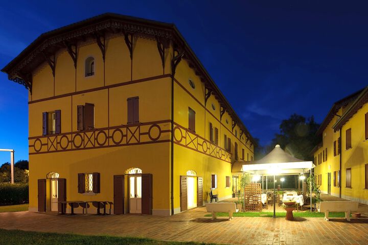 Hotel 59 of 68
