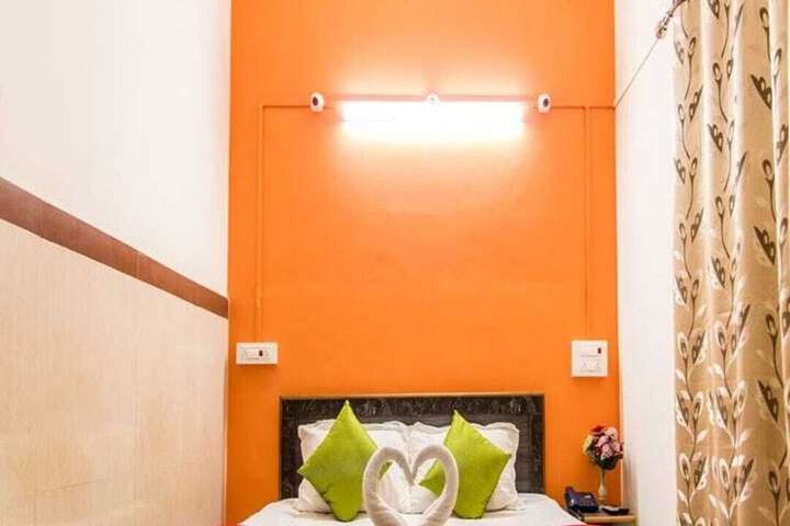 Room 14 of 31