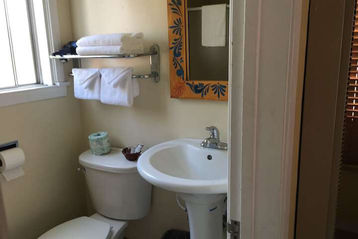 Room 30 of 49