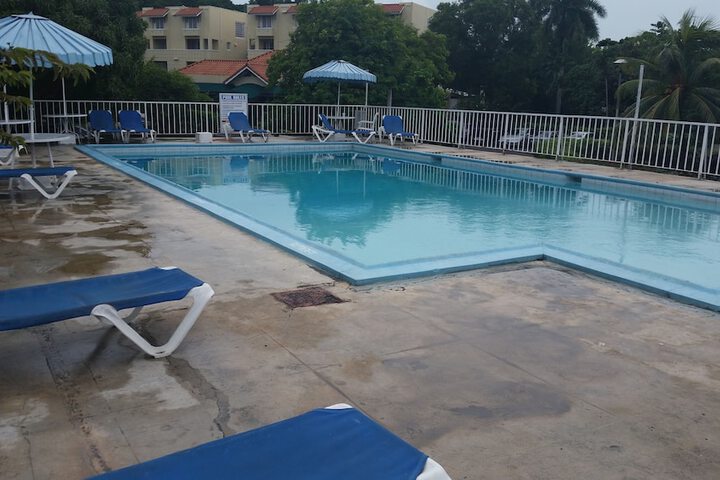 Pools & Facilities