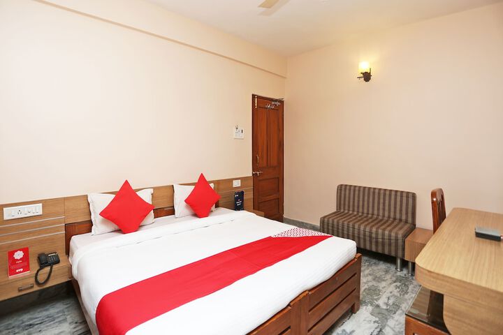 OYO 14577 Vijay Palace