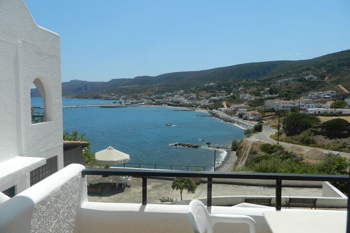 MAROU HOTEL