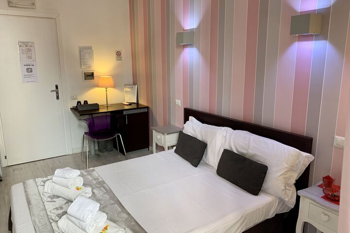 Room 29 of 63