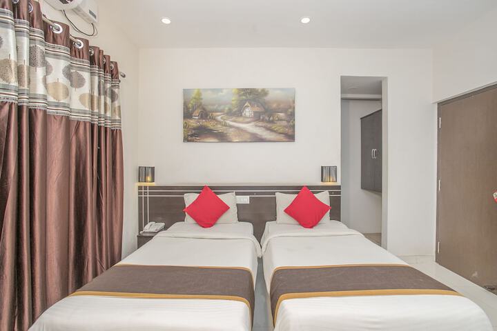 Room 16 of 20