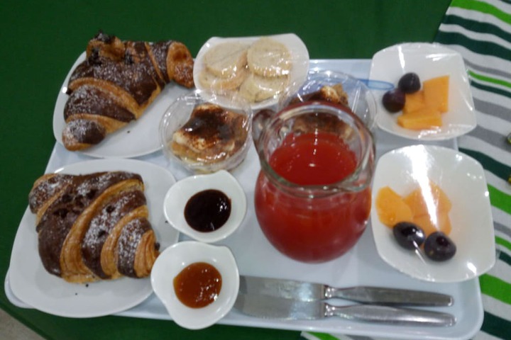 Breakfast/Coffee Service 76 of 86