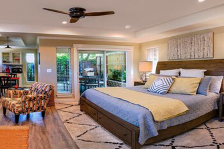 Room 16 of 21