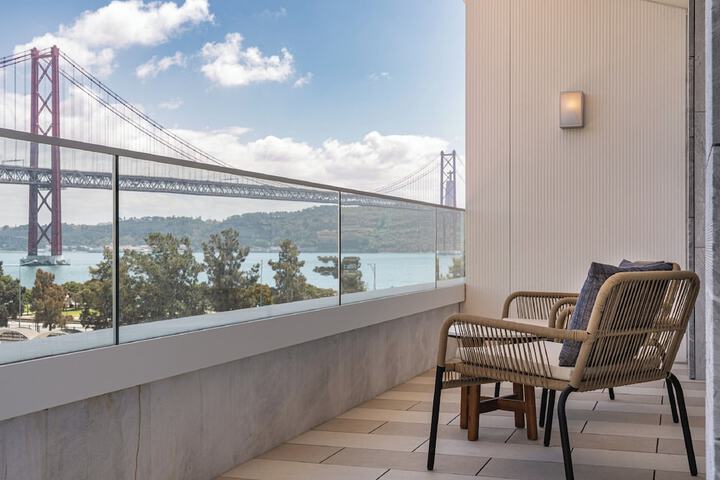 Terrace/Patio 46 of 140