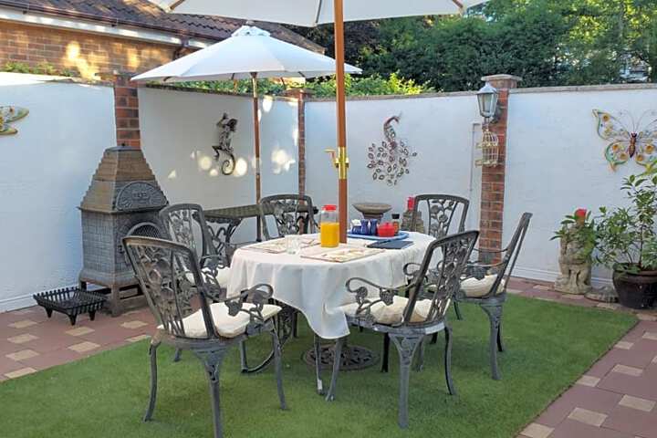 Best Area Close to Leeds Centre