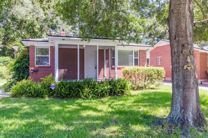 Hist Two Bedroom Home in Avondale Riverside Jacksonville in Jacksonville, FL