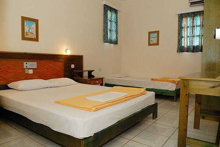 Room 2 of 5