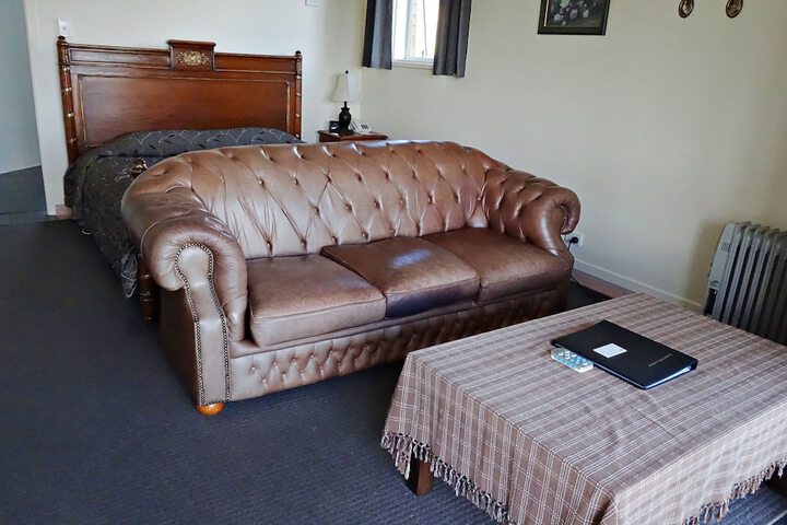 Room 21 of 69