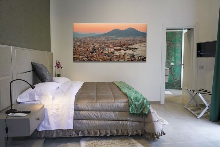 Room 18 of 38