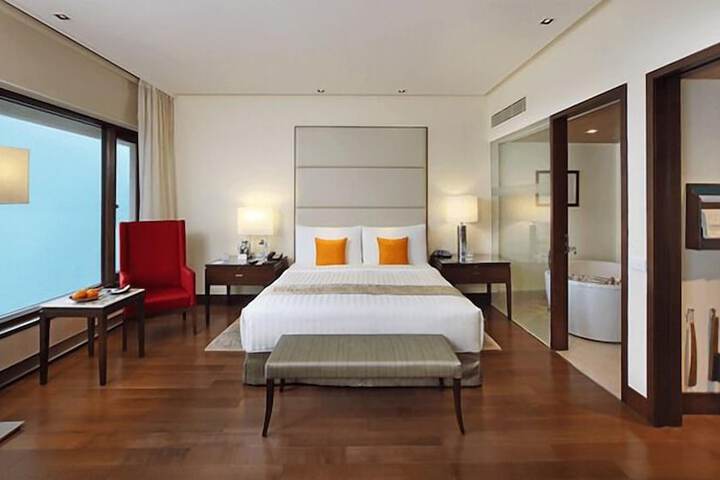 Room 65 of 150