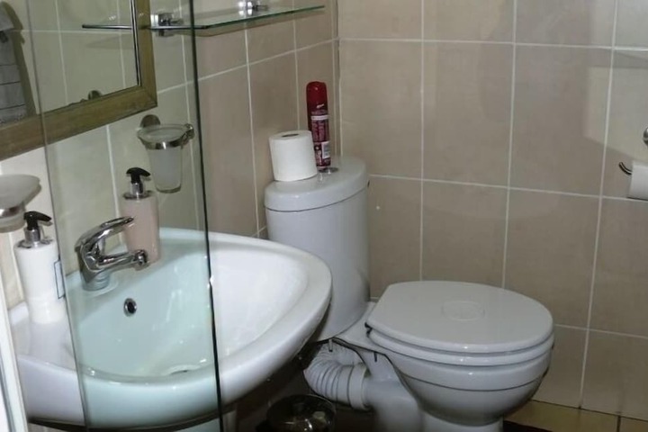 Room 15 of 31