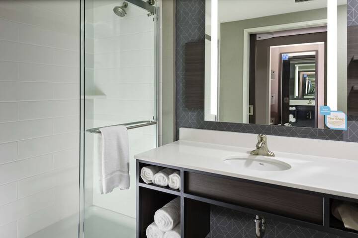 Bathroom shower