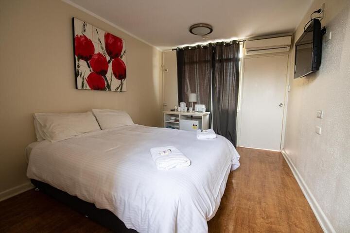 Room 8 of 41