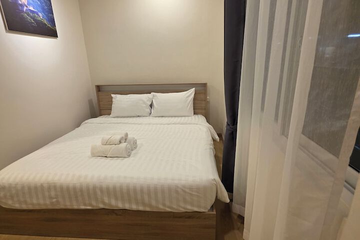 Room 4 of 41