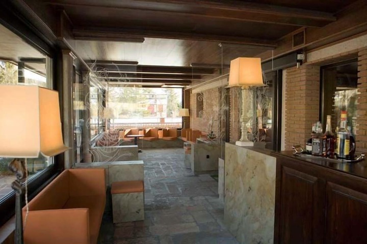 Hotel Interior 2 of 33