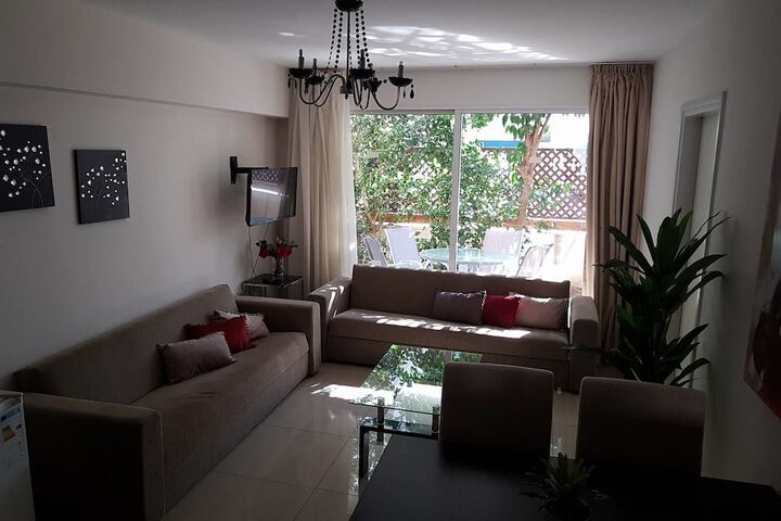 Room 52 of 70