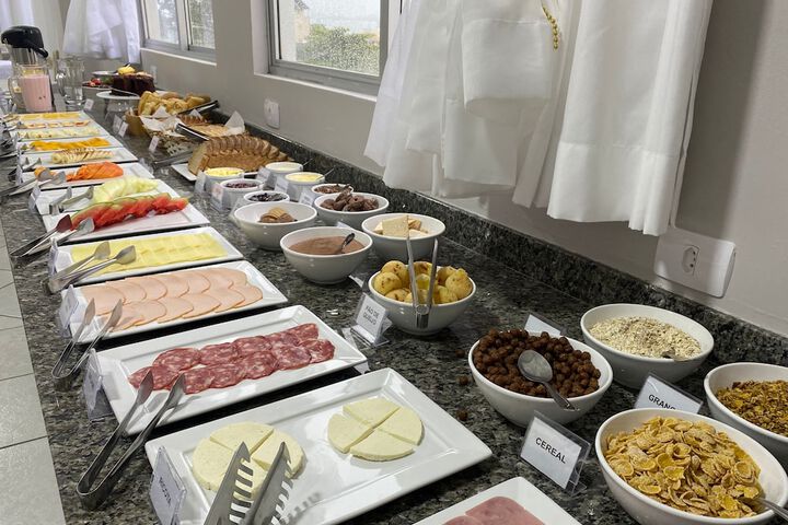 Dining 91 of 102