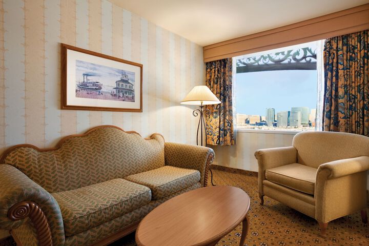 Room 16 of 59