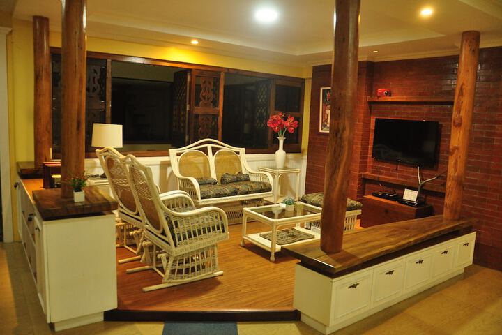 Hotel Interior 2 of 43