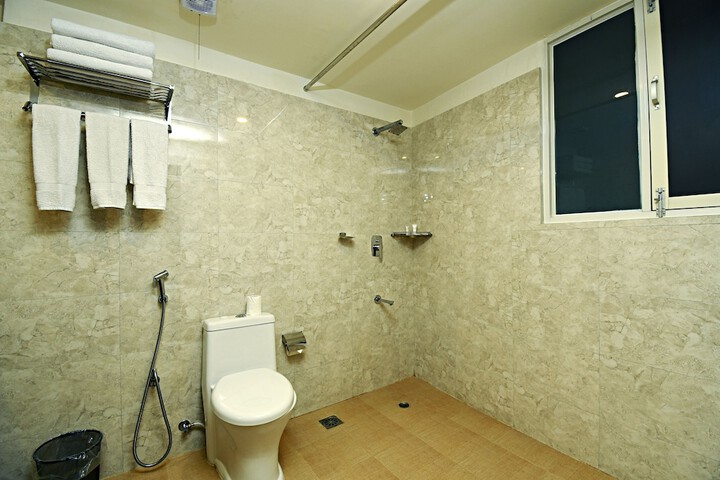 Room 31 of 40