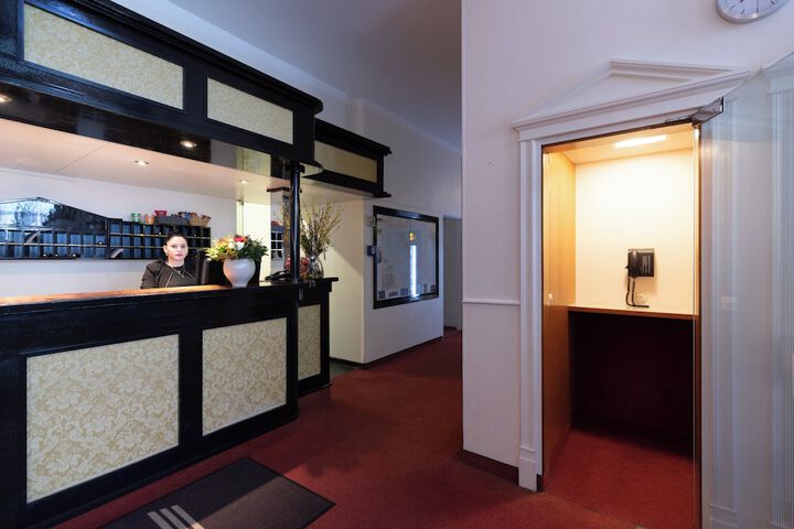 Hotel Interior 4 of 45