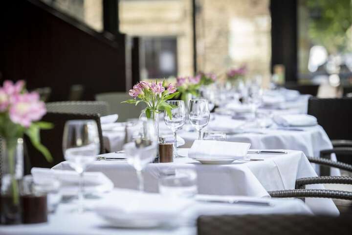 Dining 34 of 66