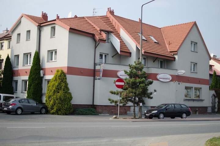 Hotel 27 of 27