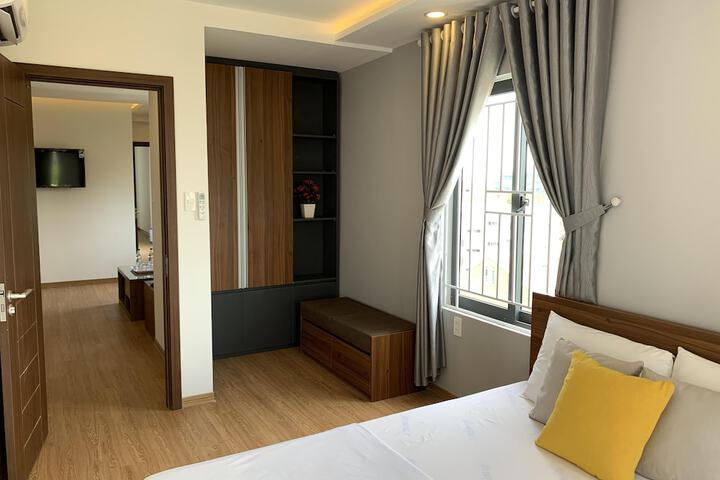 Room 7 of 36