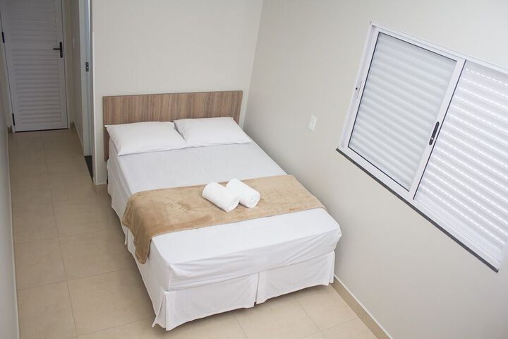 Room 7 of 16