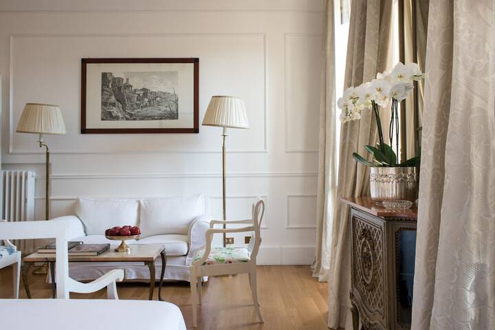 Room 46 of 150