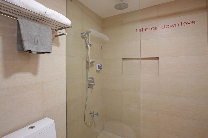 Room 29 of 56