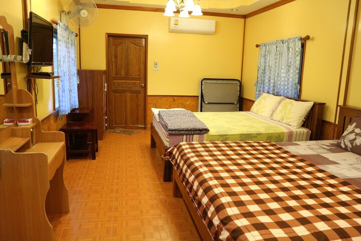 Room 10 of 96